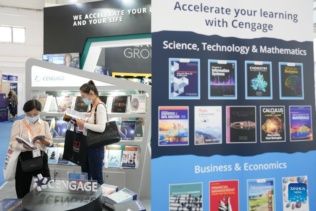 Beijing Int'l Book Fair highlights CPC's 100-year history