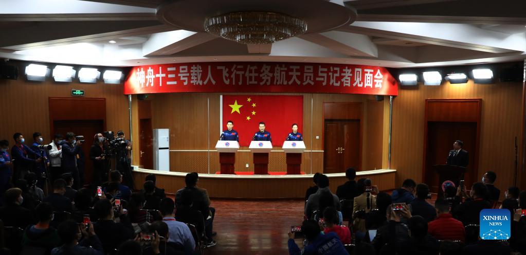 Astronauts of China's Shenzhou-13 mission meet press