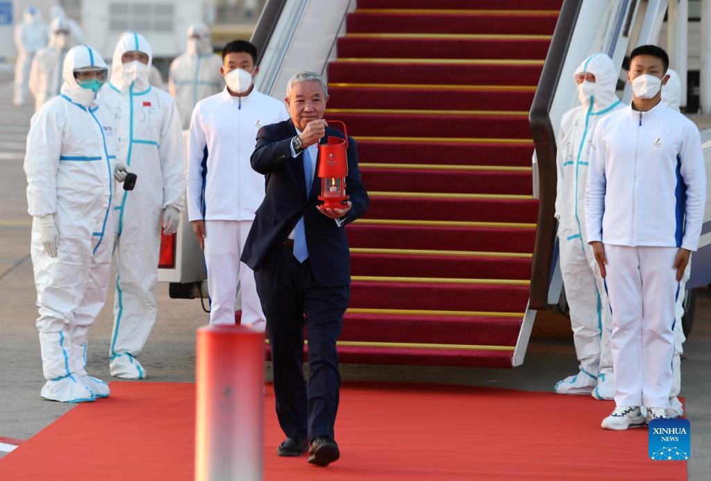 Countdown to Beijing 2022 | Beijing welcomes Olympic flame, unveils torch relay itinerary