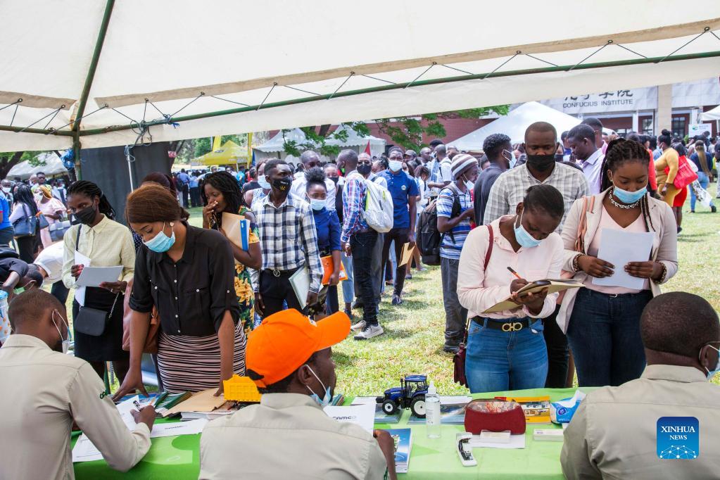 Chinese enterprises lure workforce at jobs expo in Zambia
