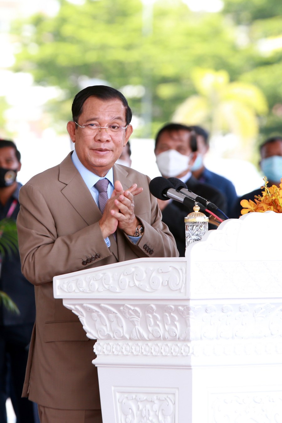 2 mln more China-donated COVID-19 vaccines arrive in Cambodia, greeted by PM