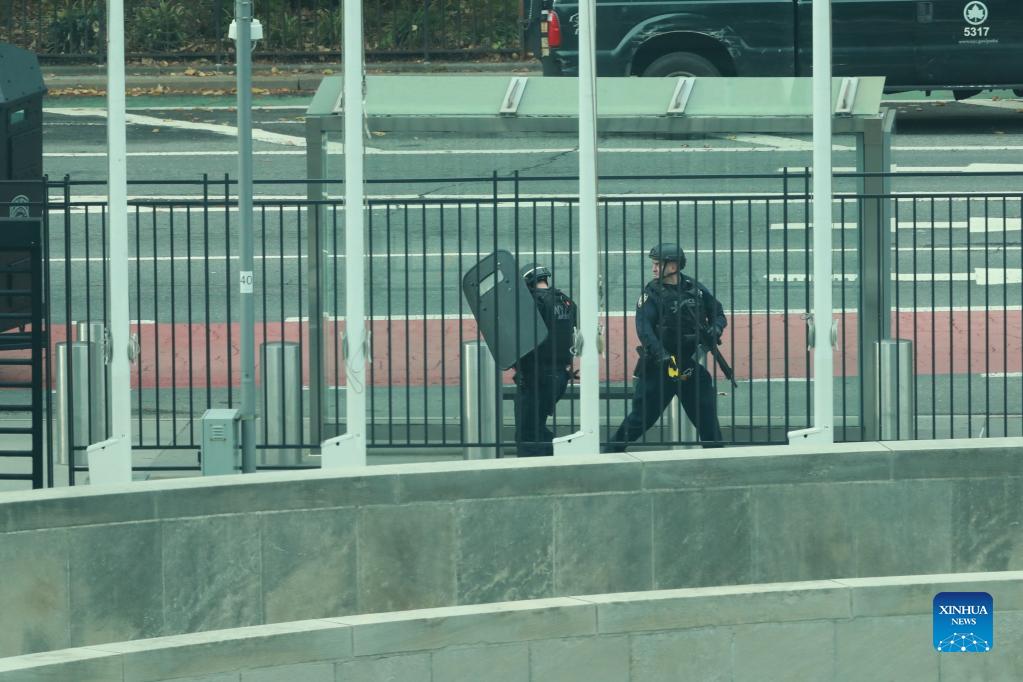 Shotgun-wielding man surrenders to police after standoff outside UN building