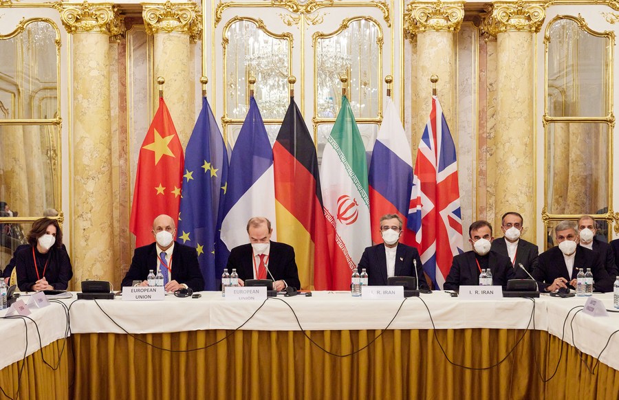 Iran's proposals lead to pause in Vienna nuke talks, mounting uncertainty