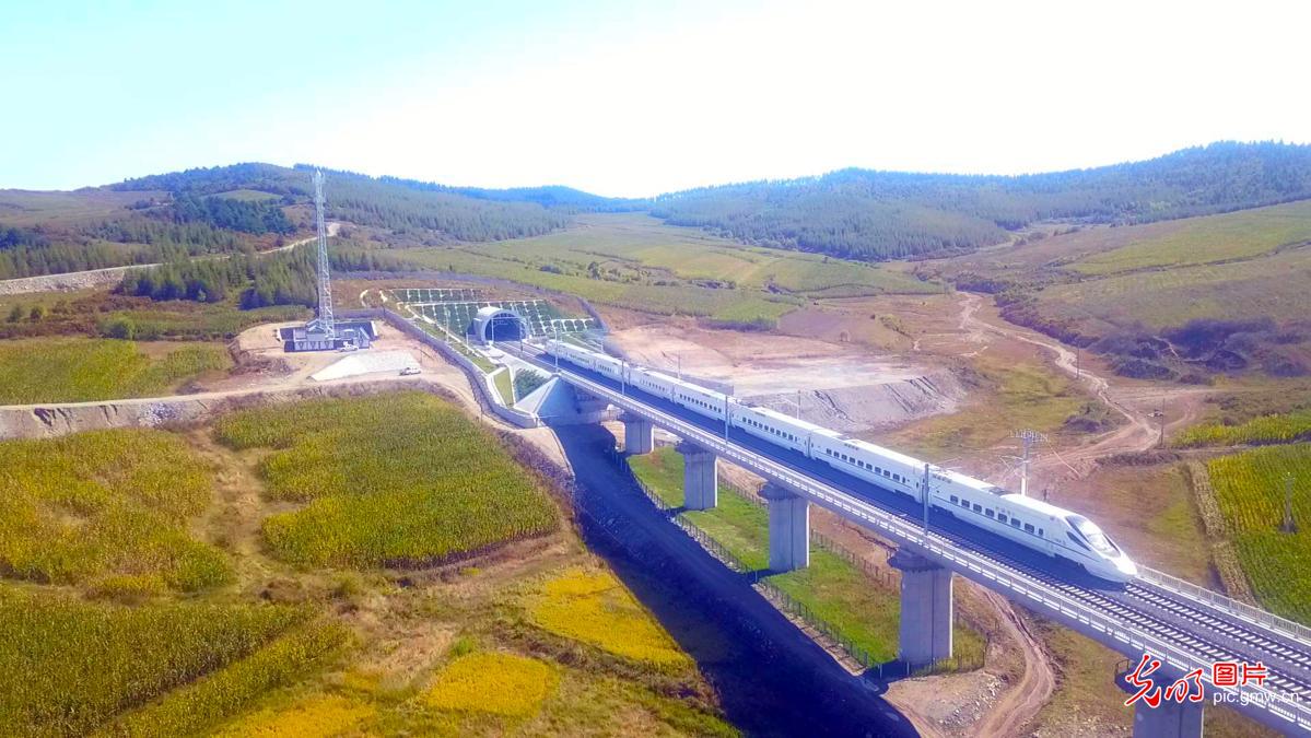 The easternmost high-speed railway in China opens