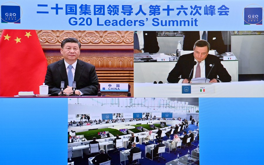 Xi calls for building global community of development with shared future
