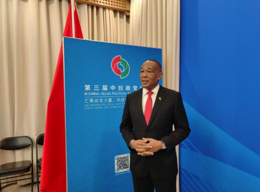 Ambassadors of two countries fully support Beijing Winter Olympics