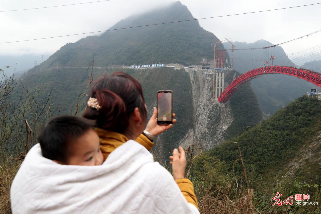 Baishui River Bridge closed in SW China’s Yunnan Province Baishui River Bridge closed in SW China’s Yunnan Province