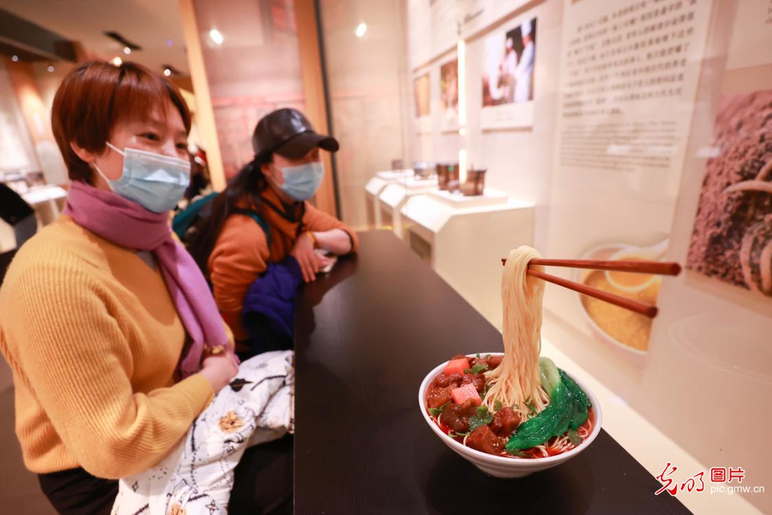 Exhibition of ancient Chinese food culture unveiled at National Museum of China