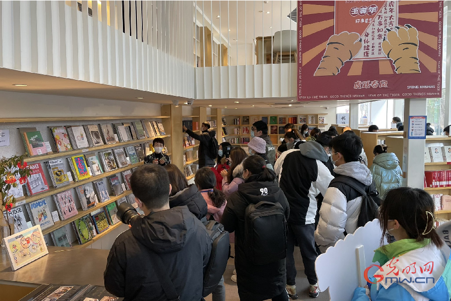 Sanlitun characteristic literary block, an epitome of public cultural construction in Chaoyang District