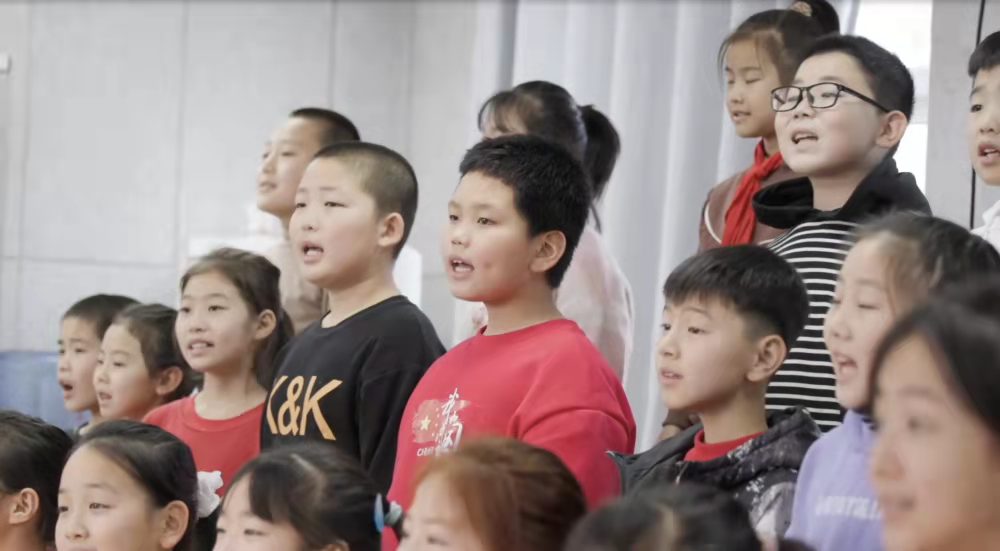 Children's choir from mountains wows the world at Beijing 2022 opening ceremony