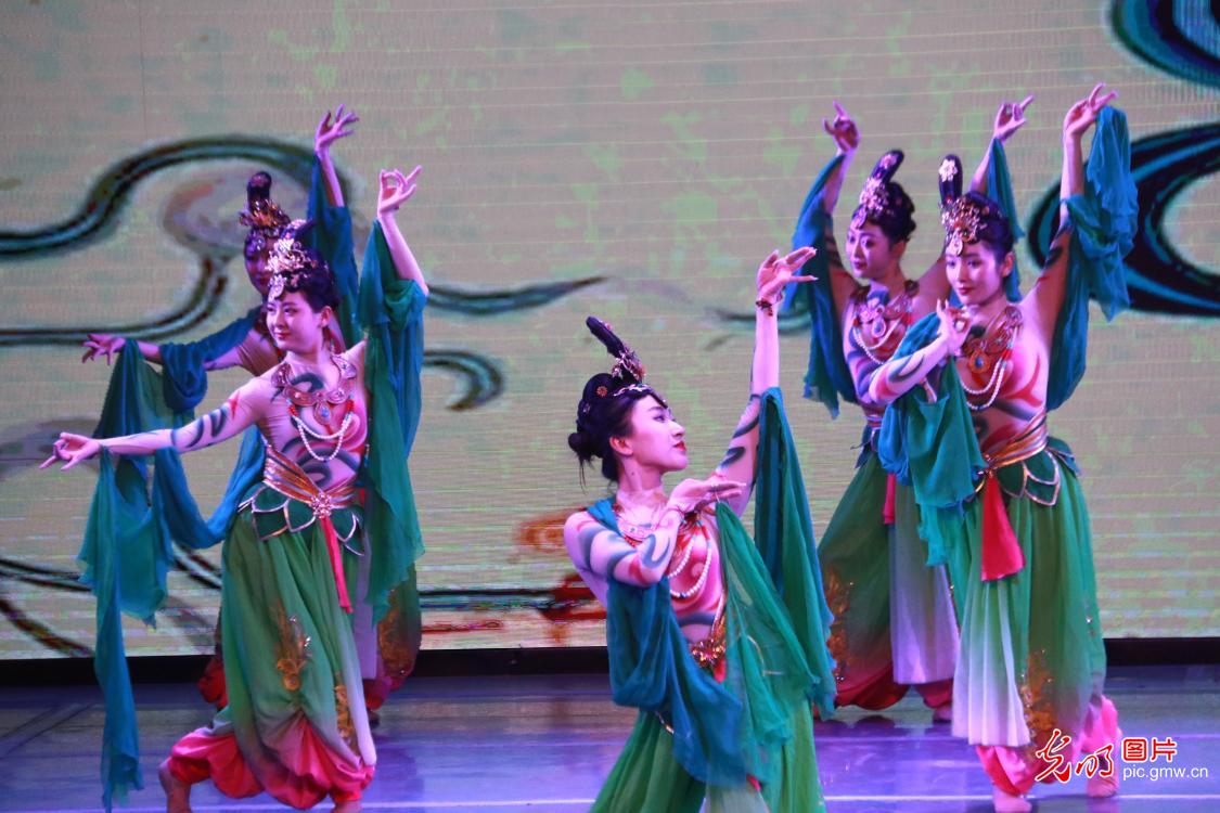 u┸z図呮┍踩h寥z甹v獒供