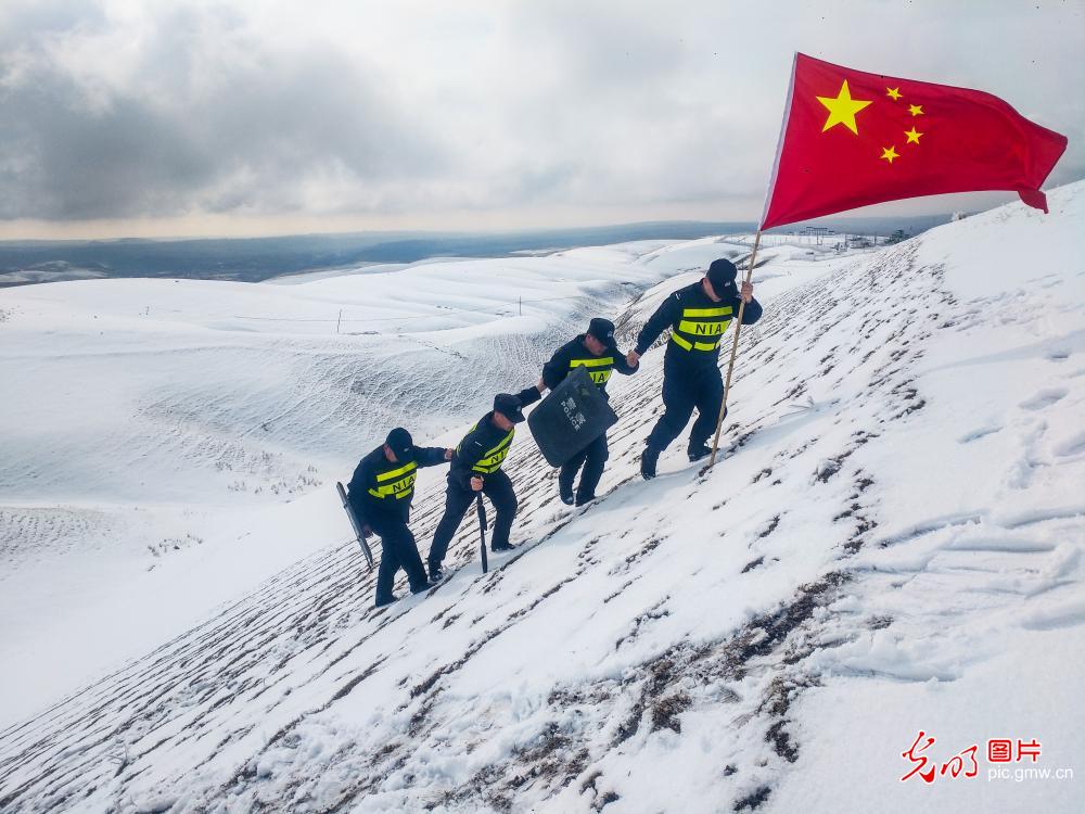 Border defenders in NW China’s Xinjiang guard China’s territory despite harsh environment