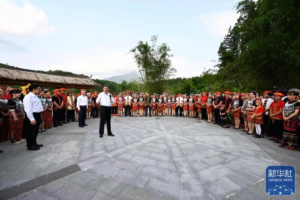 Emancipate mind, strive for innovation, work hard together to accelerate the construction of Hainan Free Trade Port