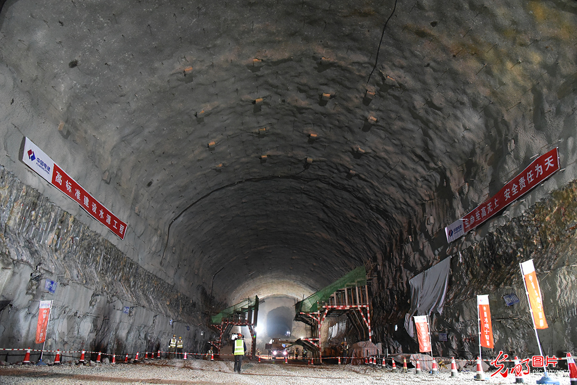 Central Yunnan Water Diversion Project under construction