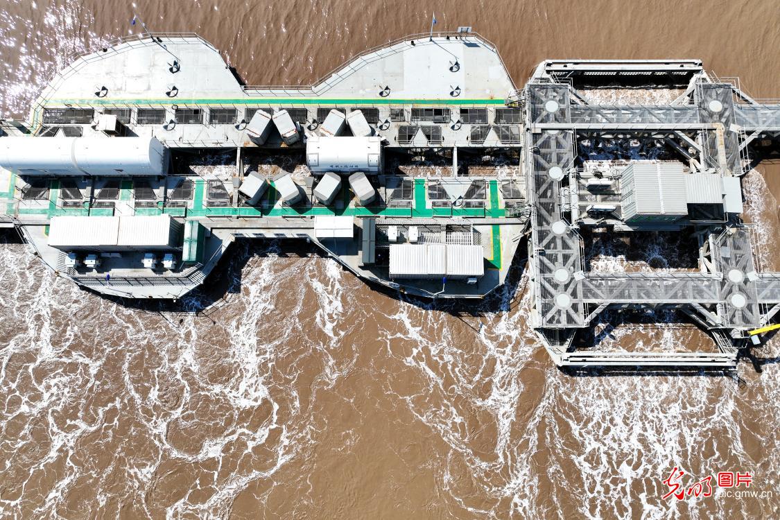 Tidal power station with expanded capacity operates well in E China's Zhejiang