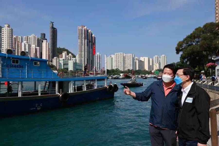 HKSAR holds chief executive election, winner ready to roll up sleeves