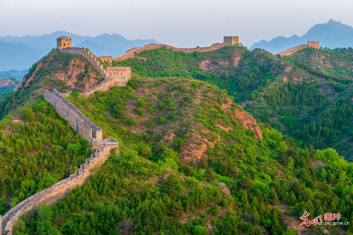 Views of Jinshanling Great Wall in Chengde City