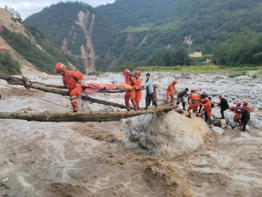 China makes all-out rescue effort as quake kills 46
