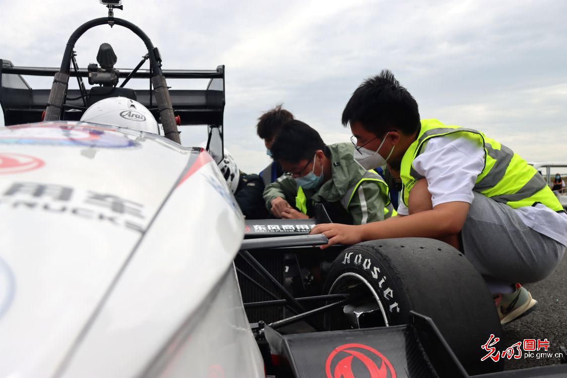 2022 College Formula Racing Competition concluded in E China's Anhui