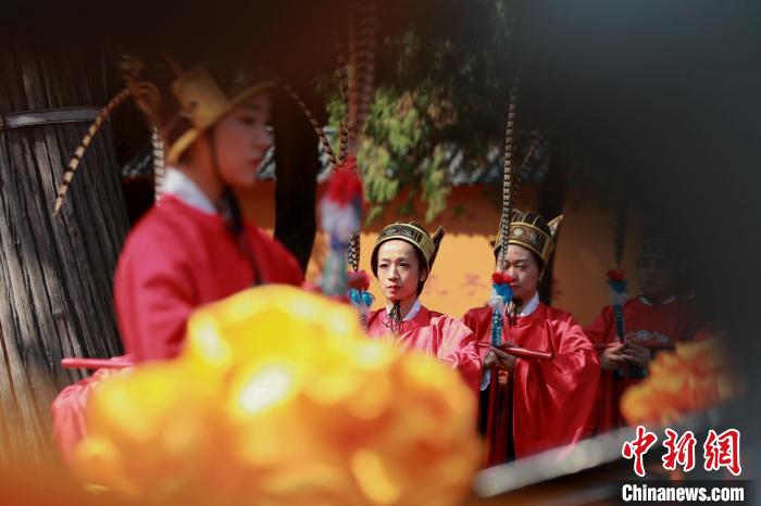 Ceremony marking Confucius’ 2,573rd birth anniv. held in E China’s Qufu