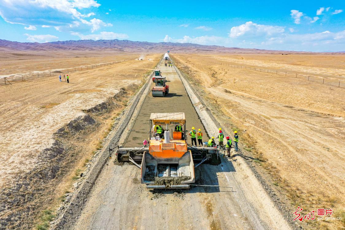 X147 route under construction in NW China's Xinjiang