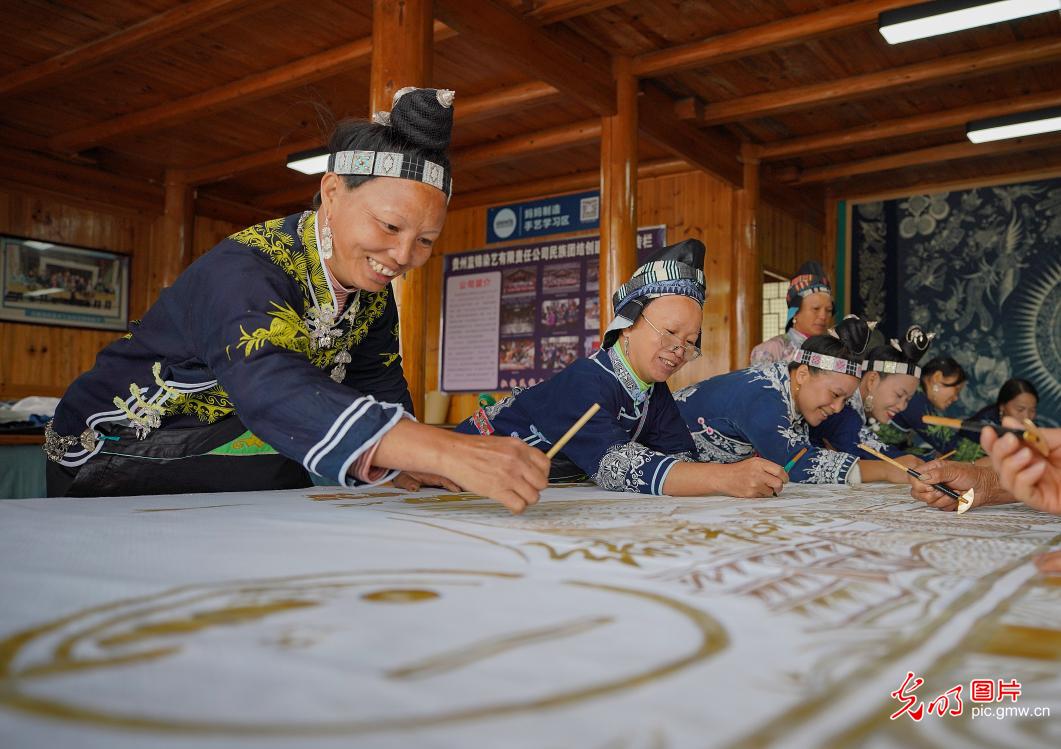 Intangible cultural heritage workshops create jobs for women in SW China's Guizhou