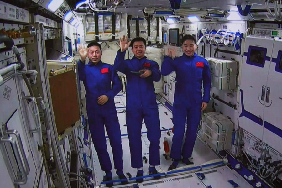 China to livestream class from space station lab module