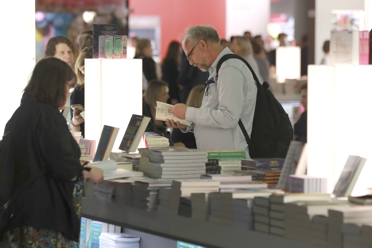 World's largest book fair kicks off in Frankfurt