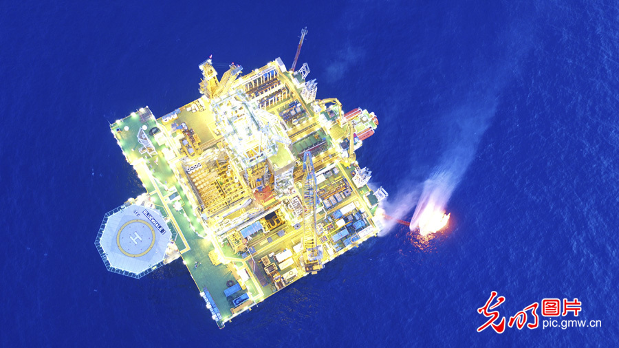 Petrochemical industry developed rapidly in China Petrochemical industry developed rapidly in China