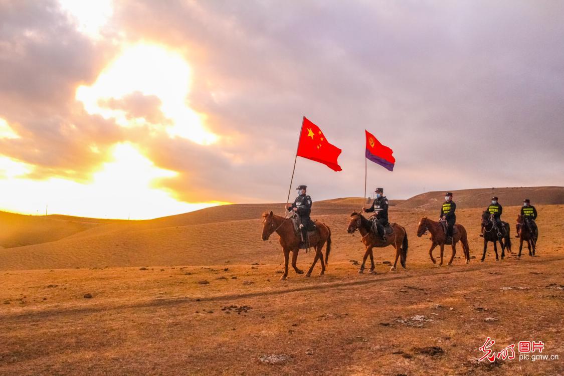 Patrol work carried out in NW China's Xinjiang