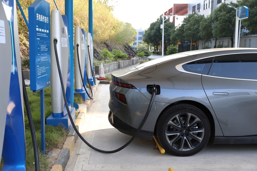 China charges ahead for green development as NEV charging piles boom