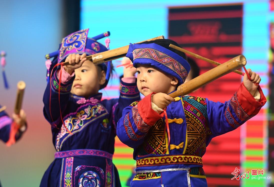 Yifan Festival of Mulao ethnicity celebrated in kindergarten in S China's Guangxi