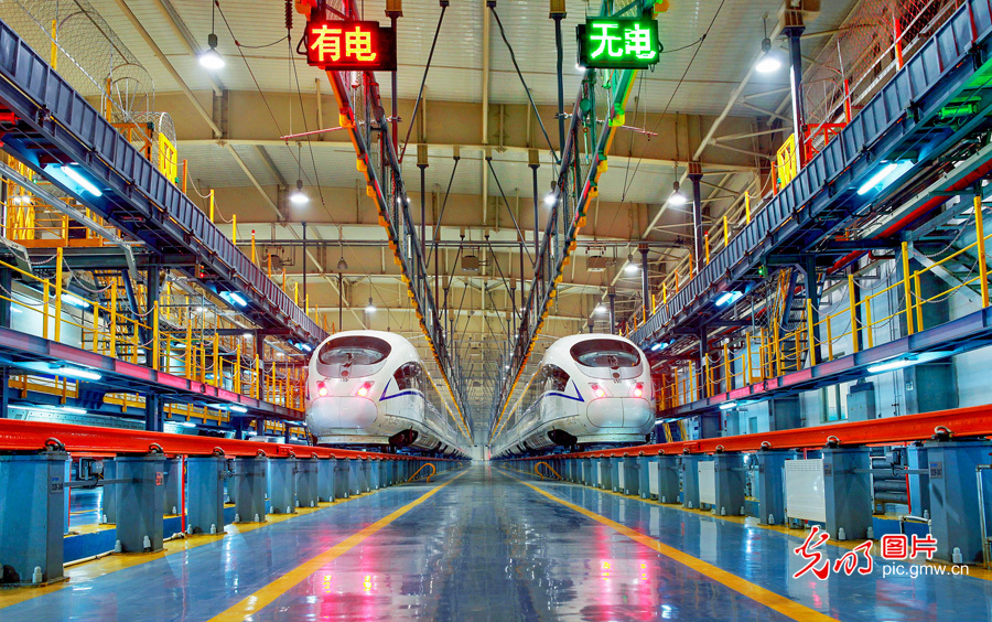 Pic Story: China railway's development over past decade