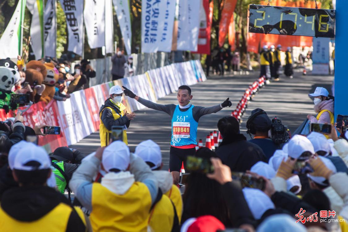 2022 Ningbo Marathon successfully held