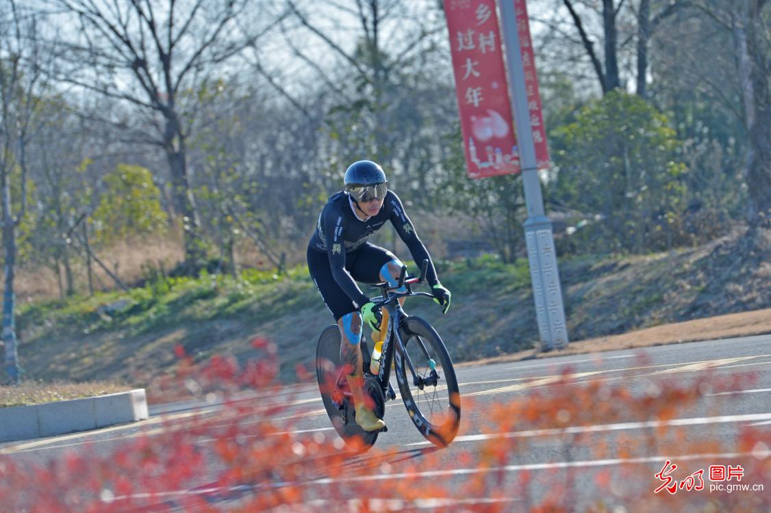 2022 National Road Cycling Championships opens in east China's Jiangsu