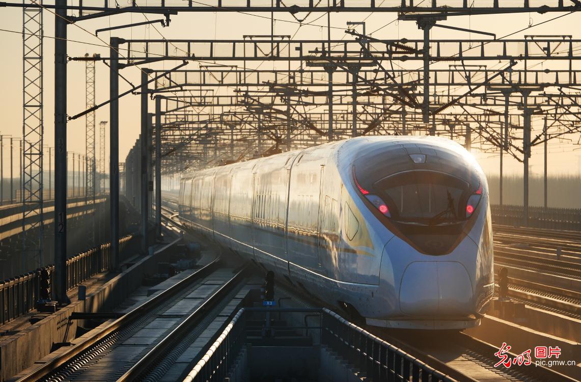 Intercity railways connecting Beijing with Tangshan and Binhai open