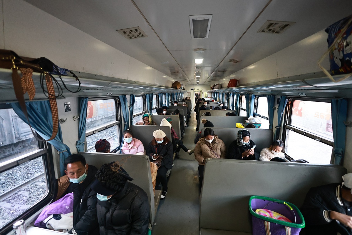A slow train continues to serve the people