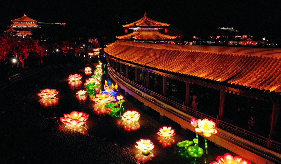 In Pics: Aerial view of lights and lanterns in Xi'anyu