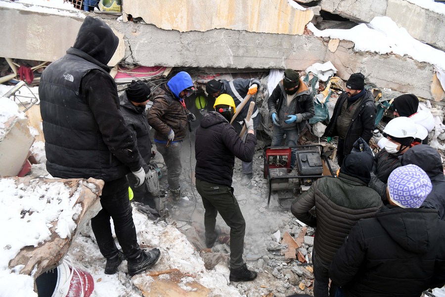 Death toll surpasses 12,000 as quake relief in Türkiye, Syria enters 3rd day