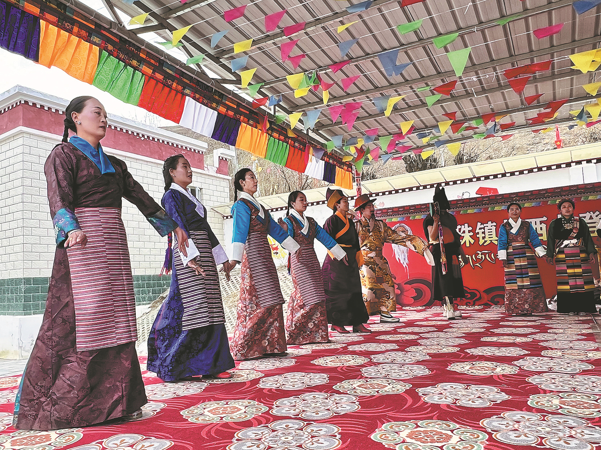 Rituals, gatherings mark Tibetan New Year