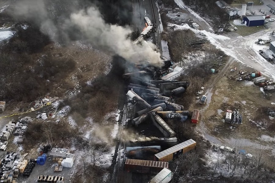 Conflicts of interest could undermine derailment cleanup in U.S. Ohio: Time