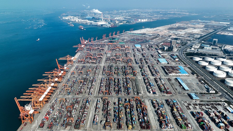 Update: China's foreign trade returns to growth