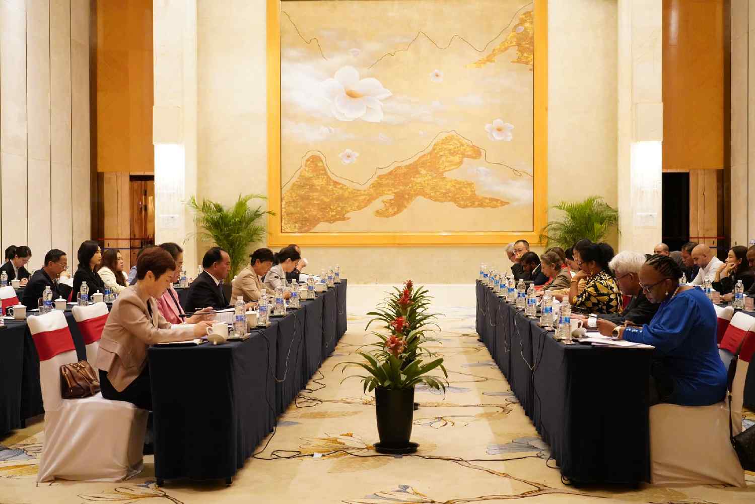 Yunnan Provincial People's Congress welcome parliamentarians