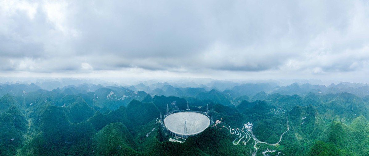 China uses intelligent robots to maintain FAST telescope