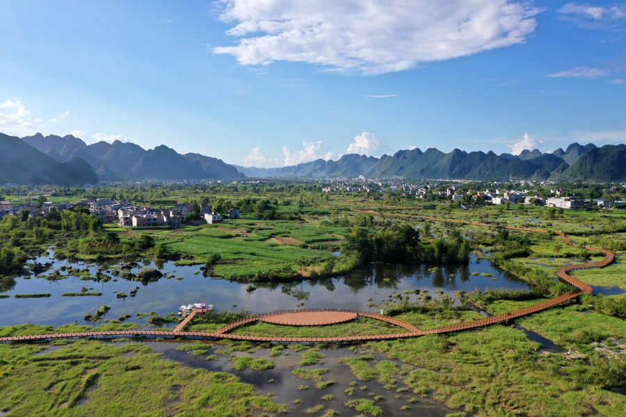 High-speed rail network extends to south China's Karst regions