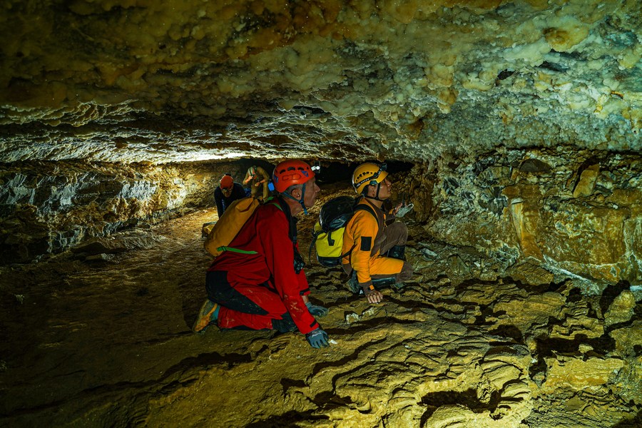 EyesonSci | Shuanghe Cave in China's Guizhou officially the world's third longest
