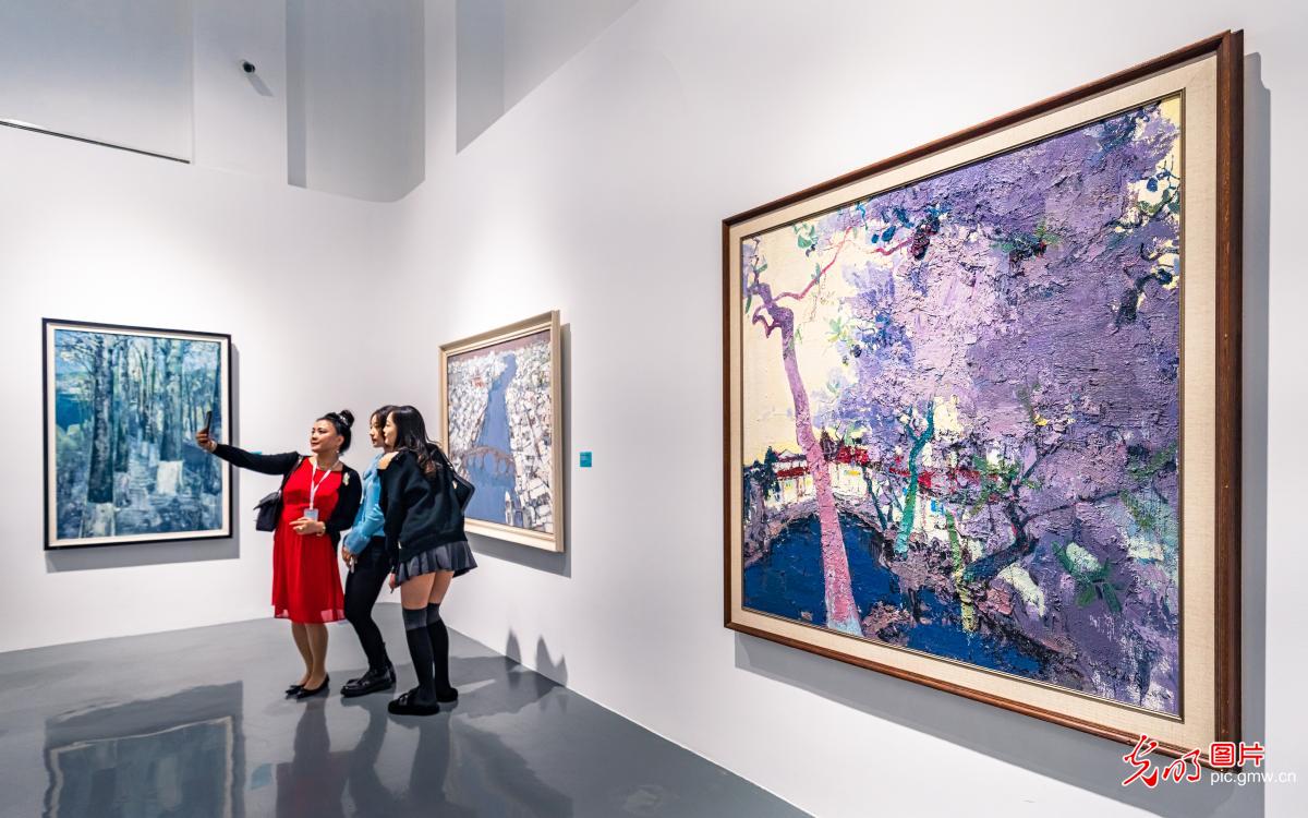 Poetic Jiangnan - Chinese Oil Painting Exhibition opened in E China's Jiangsu