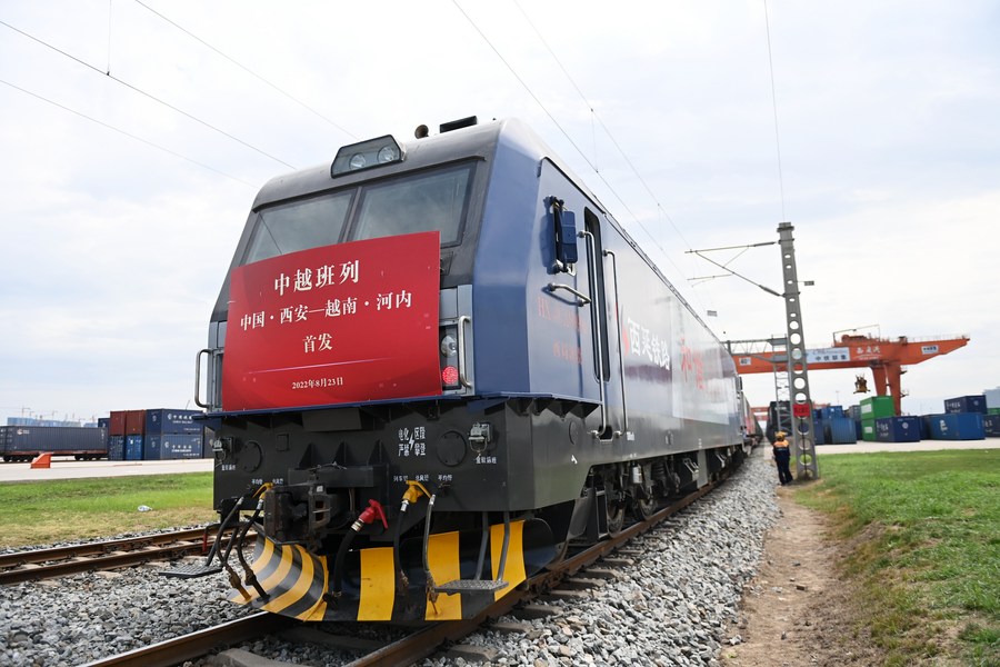 Xi's visit to chart course for development of China-Vietnam ties, boost shared growth in Asia-Pacific