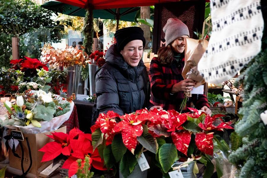 Europe celebrates Christmas amid lingering security concerns