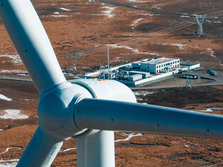 World's largest ultra-high-altitude wind farm in operation in Xizang